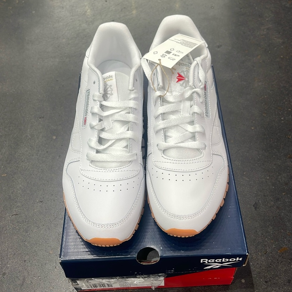 Reebok Classic running